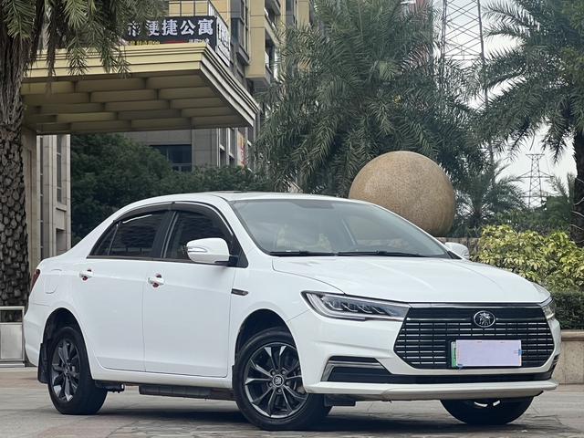 BYD QinEV