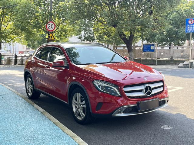 Mercedes-Benz GLA (imported)