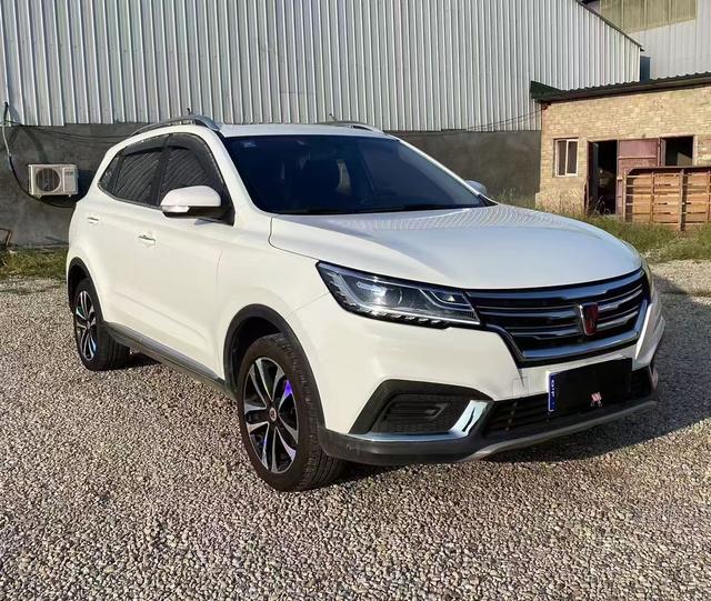 Roewe RX3