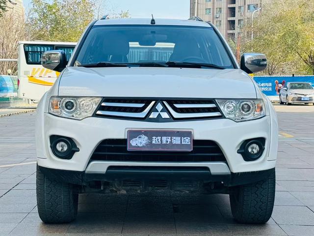 Mitsubishi Pajero Jinchang