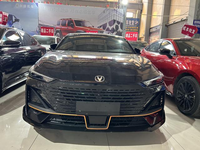 Changan UNI-V