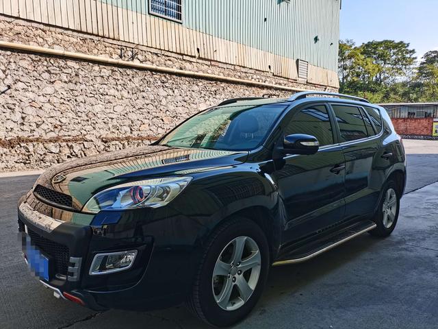 Geely Haoqing SUV