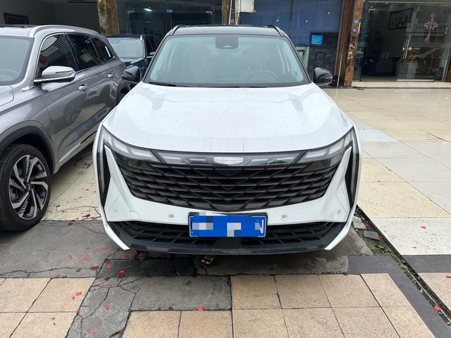 Geely Atlas L