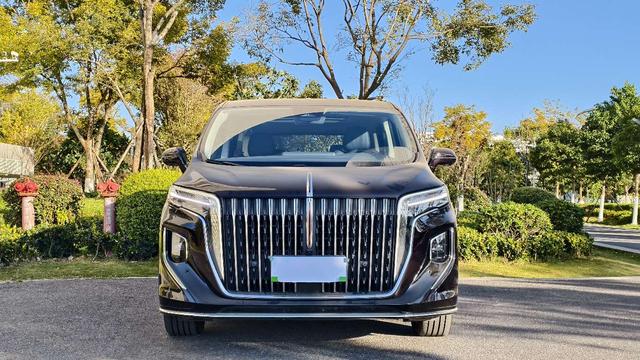 Hongqi HQ9