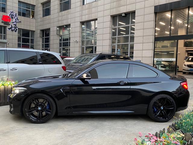 BMW M2