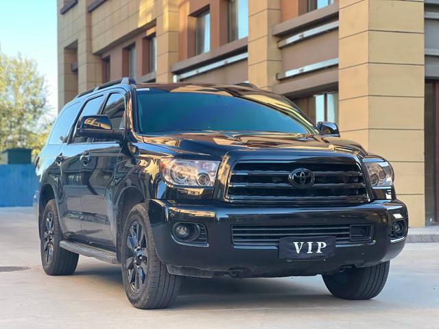 Toyota Sequoia