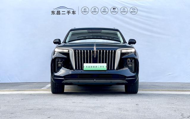 Hongqi E-HS9