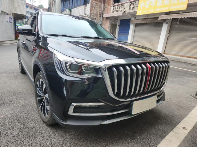 Hongqi HS7