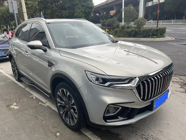 Hongqi HS5