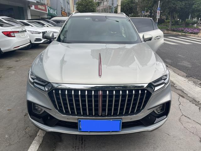 Hongqi HS5