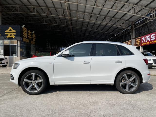 Audi Q5 (imported)