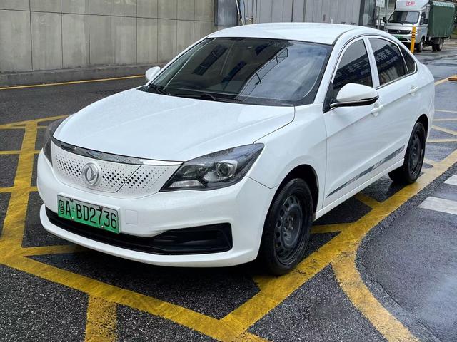 Dongfeng Fengshen E70