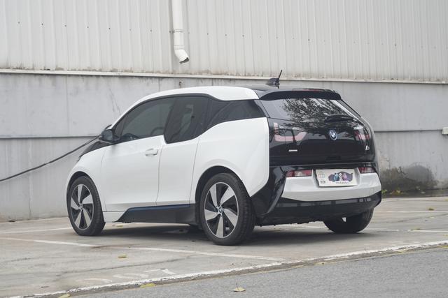 BMW i3 (imported)