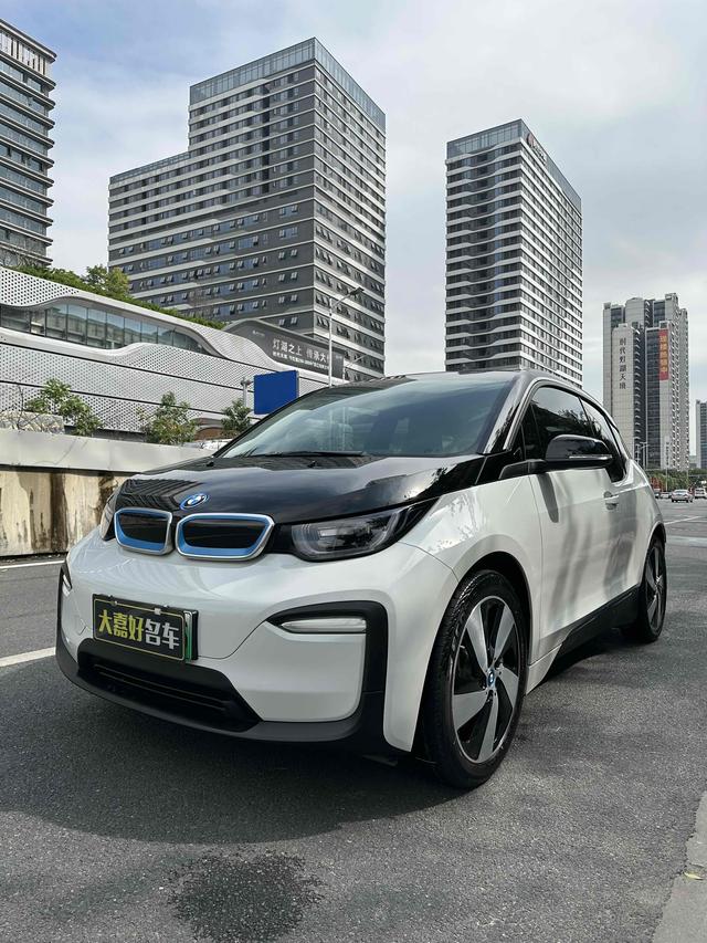 BMW i3 (imported)