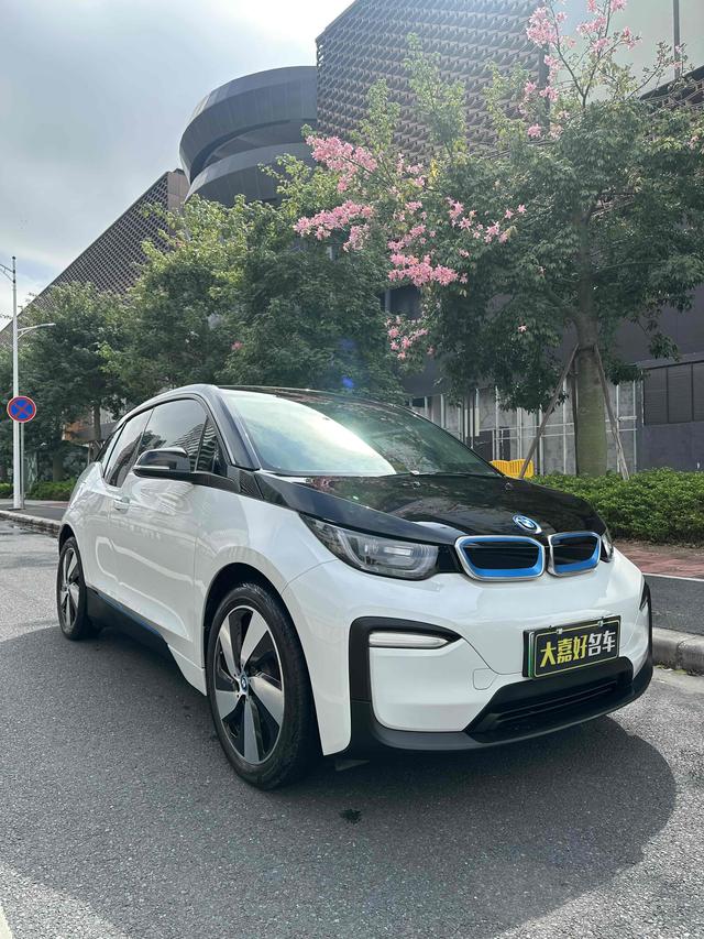 BMW i3 (imported)