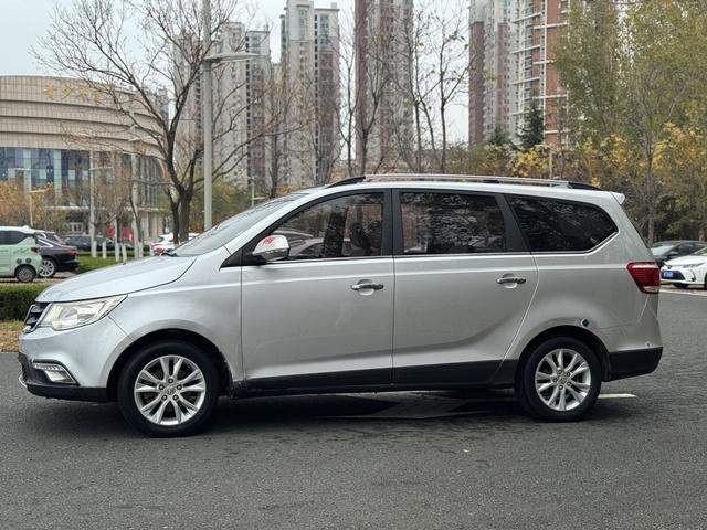 Baojun 730