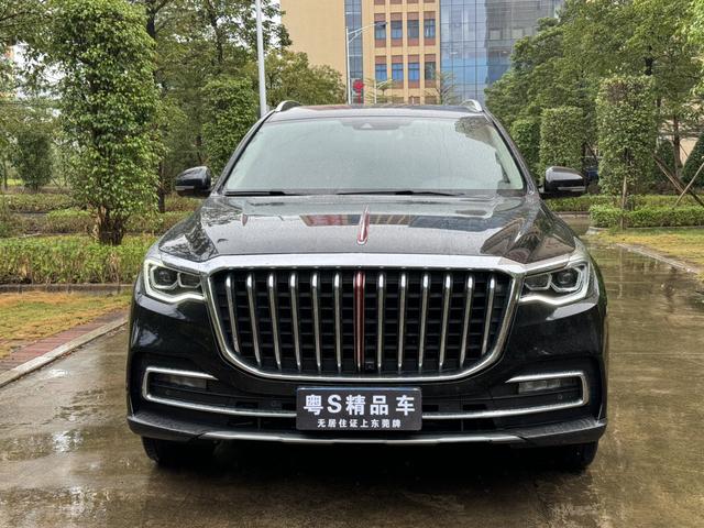 Hongqi HS7