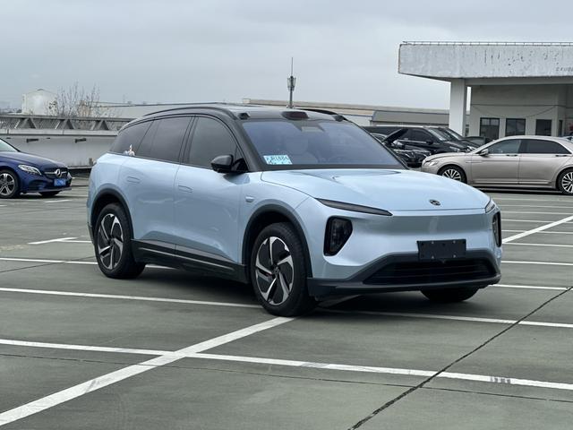 NIO ES6