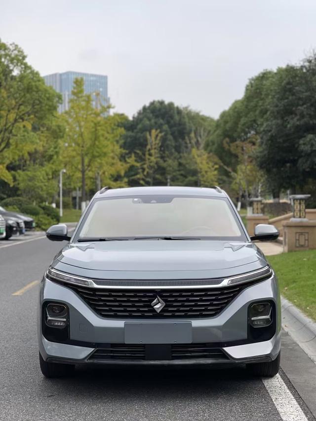 Baojun RC-5