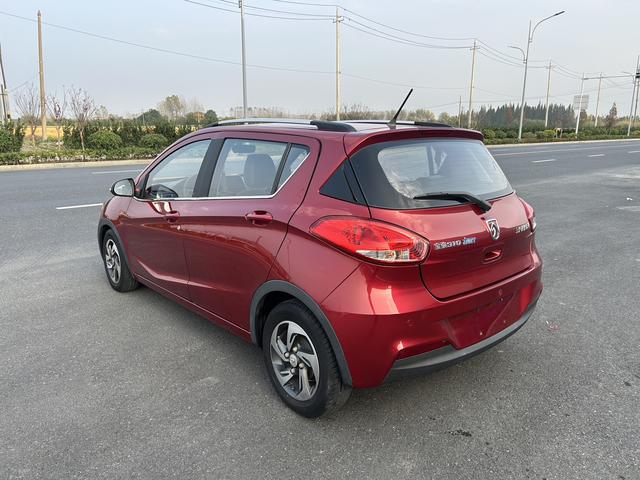 Baojun 310