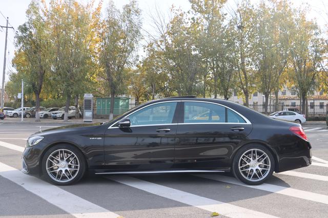 Mercedes-Benz S-Class AMG