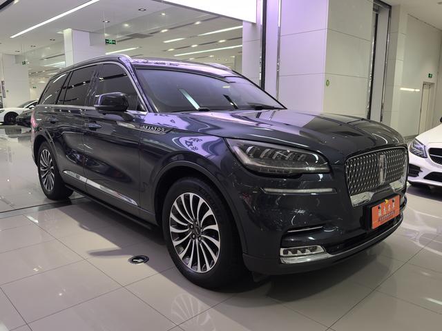 Lincoln Aviator