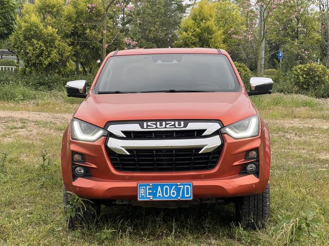 Isuzu D-MAX