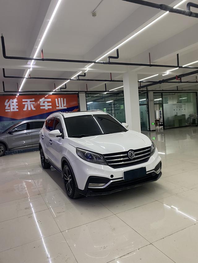 Dongfeng Fengon 580