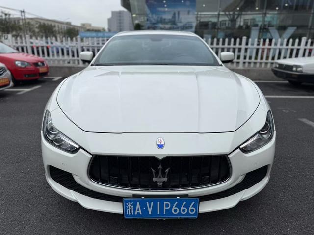 Maserati Ghibli