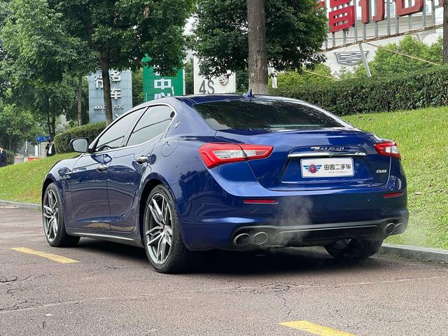 Maserati Ghibli