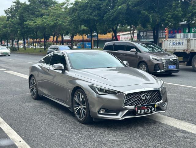 Infiniti Q60