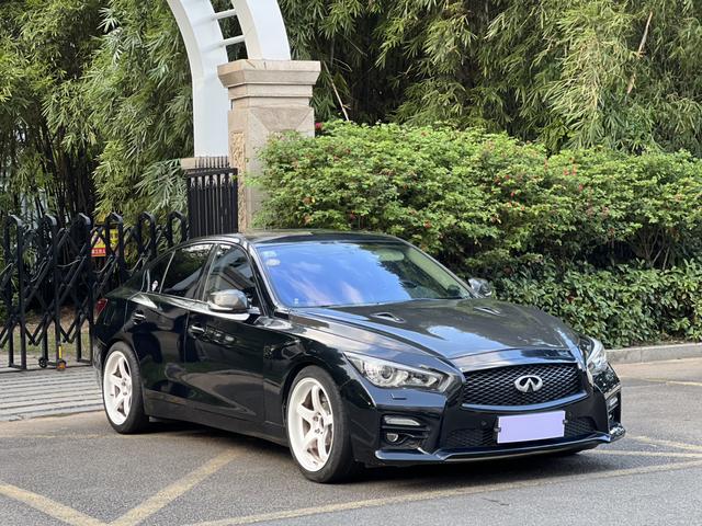 Infiniti Q50