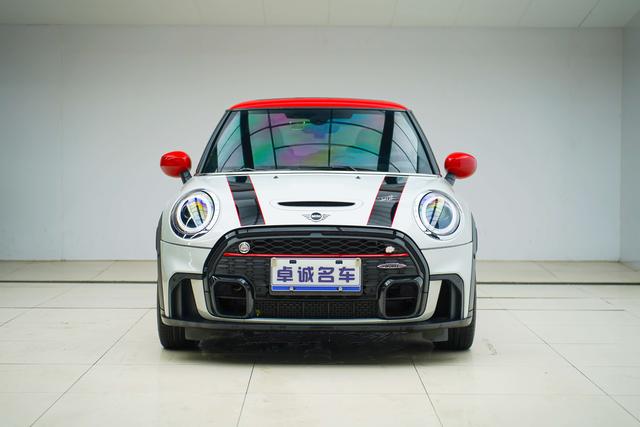 MINI JCW