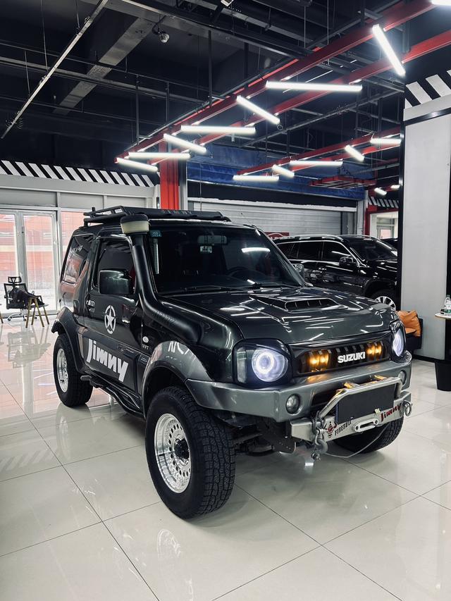 Suzuki Jimny (imported)