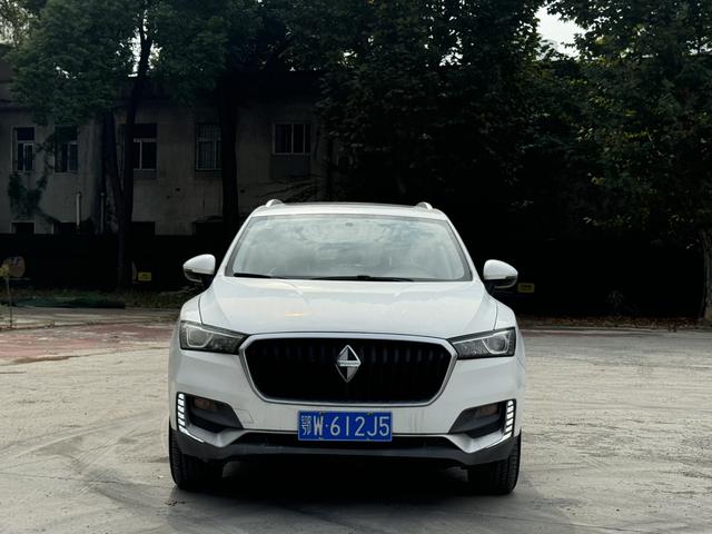 Borgward BX5