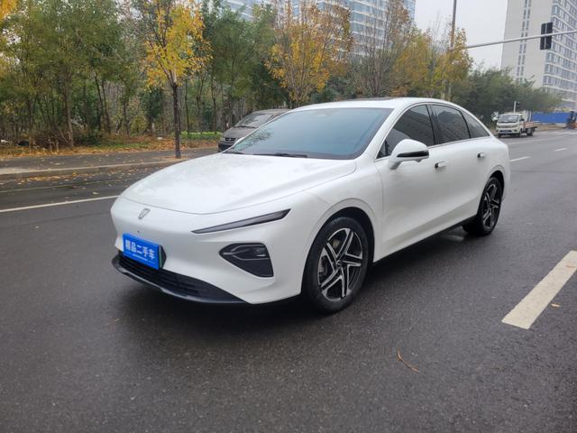 Roewe D7 EV