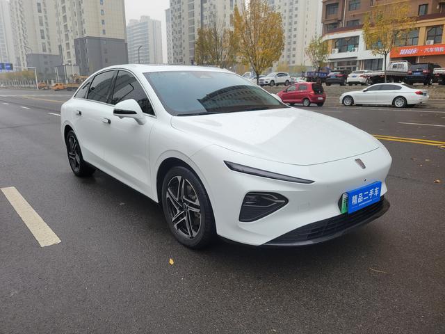 Roewe D7 EV