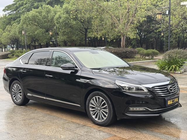 GAC Trumpchi GA8