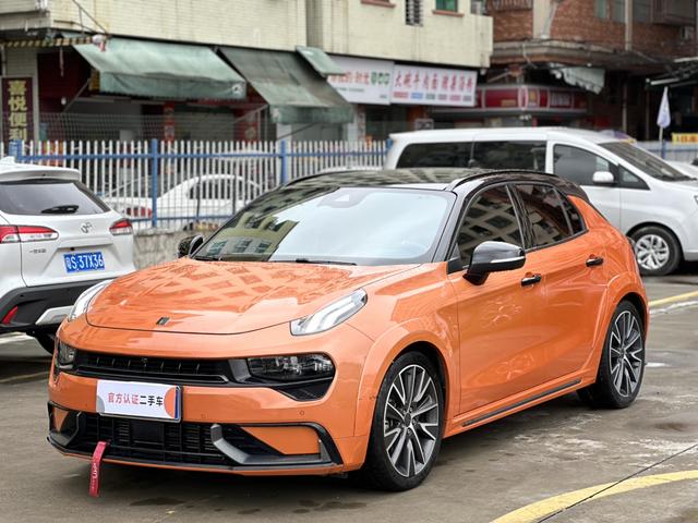 Lynk & Co 02 Hatchback