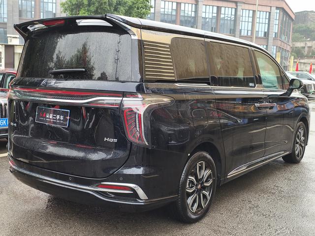 Hongqi HQ9