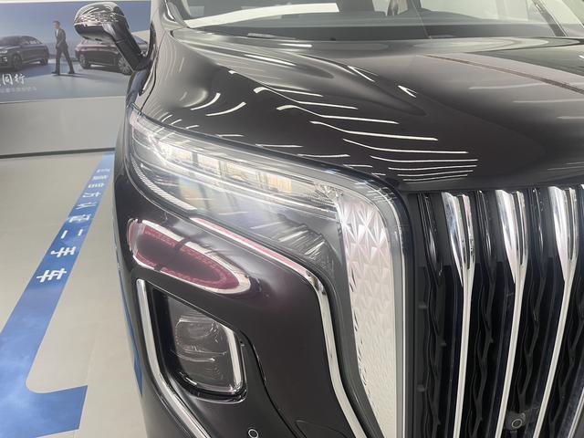 Hongqi HQ9