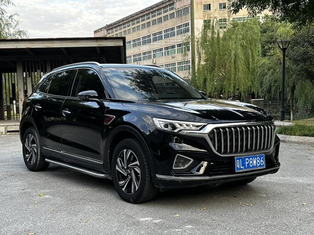 Hongqi HS5