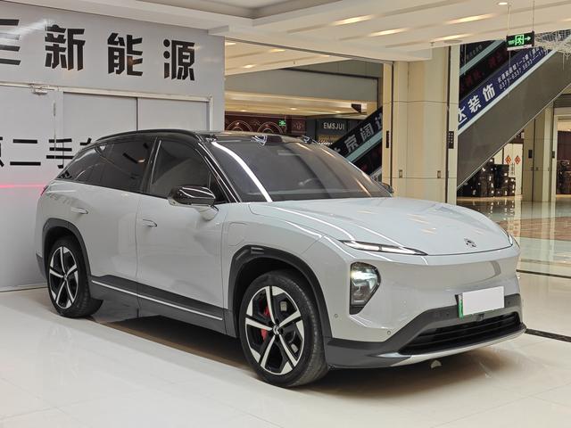 NIO ES7