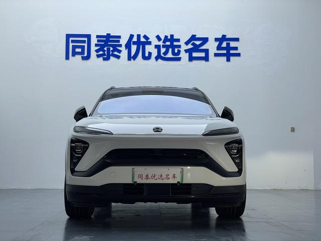 NIO ES6