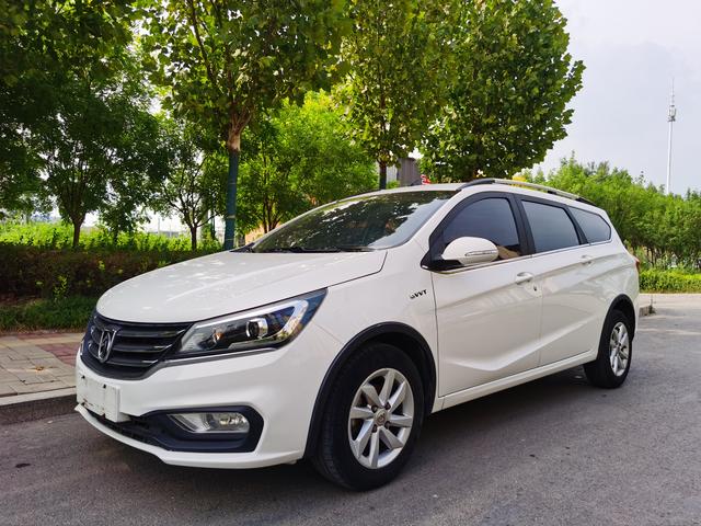 Baojun 310W