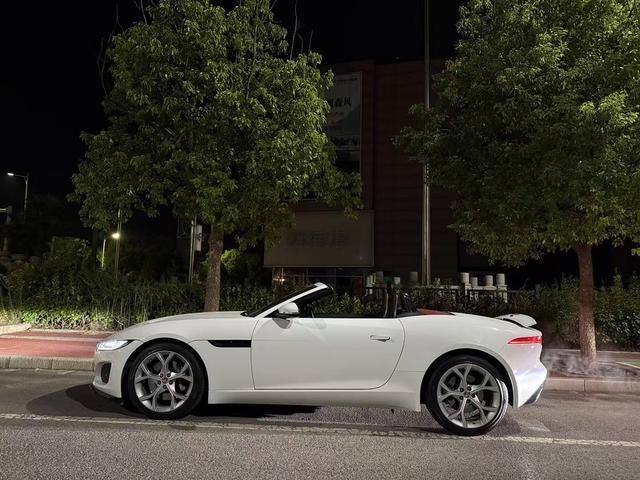 Jaguar F-TYPE