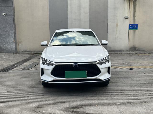 BYD e3