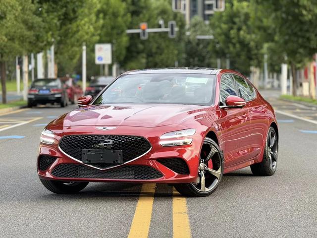 Genesis G70