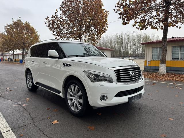 Infiniti QX