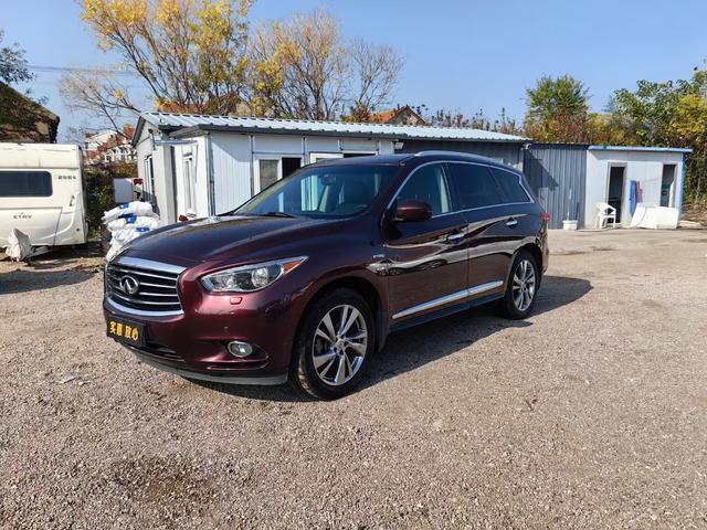 Infiniti QX60 (imported)